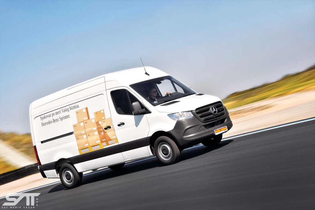 <p><strong>Glavni novitet je dvolitarski dizel-motor sa četiri nivoa snage, a mi smo vozili furgon u najslabijoj verziji od 114 KS, koja se ipak pokazala kao prava mera za dostavu robe u grad